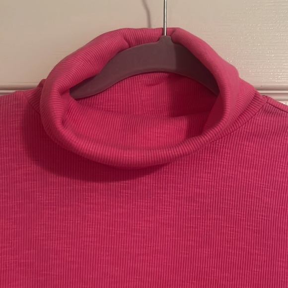 Turtleneck - Picture 4 of 5